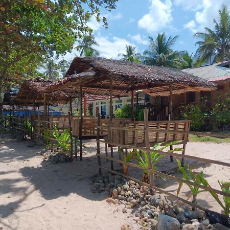 Casa Leonora Hotel Sabang  Exterior photo